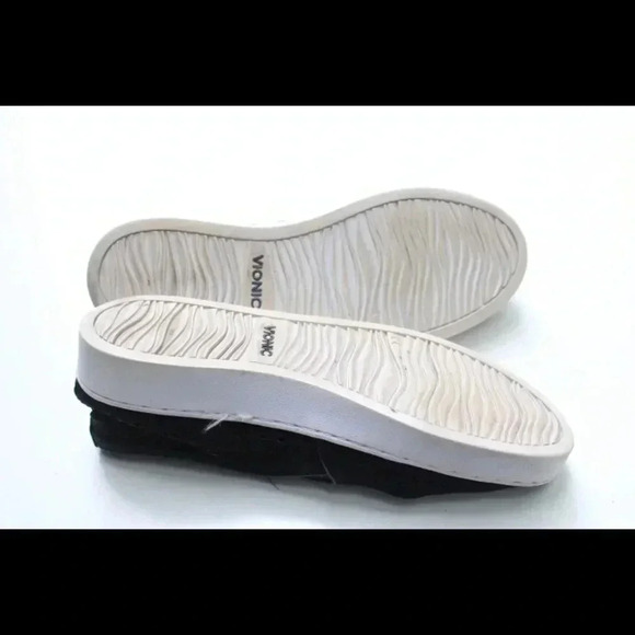 Vionic Splendid slip ons - Picture 6 of 12